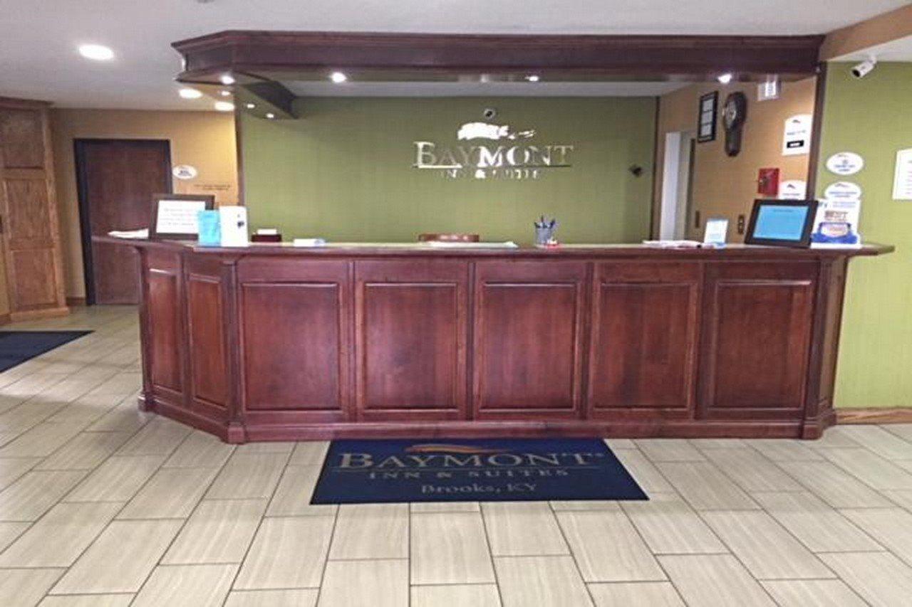 Baymont By Wyndham Louisville South I 65 Brooks Eksteriør bilde