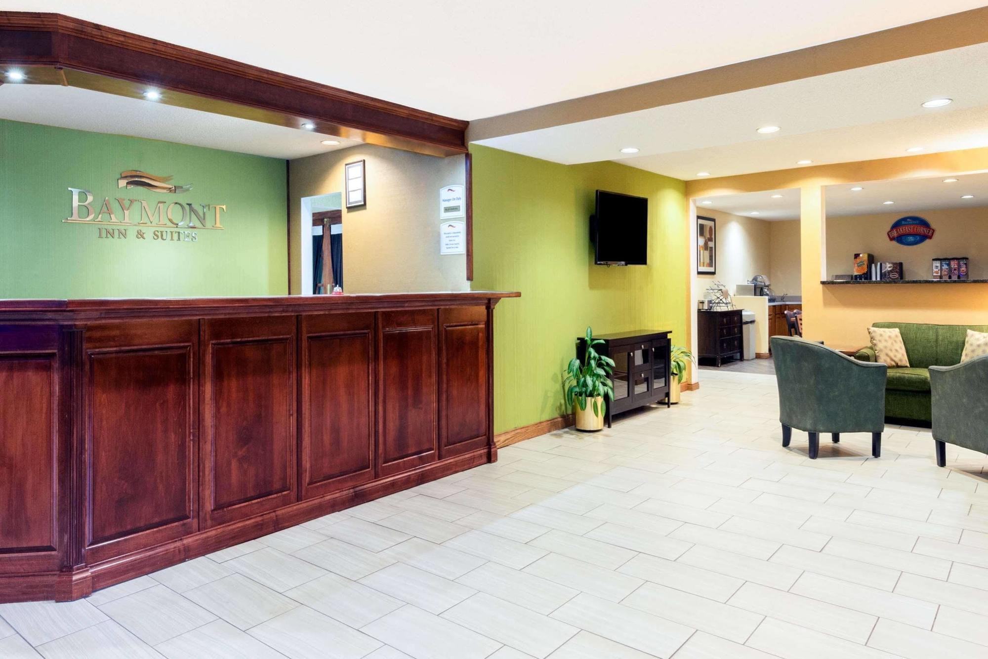 Baymont By Wyndham Louisville South I 65 Brooks Eksteriør bilde